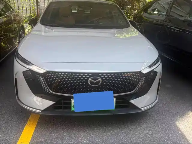 Mazda EZ-6