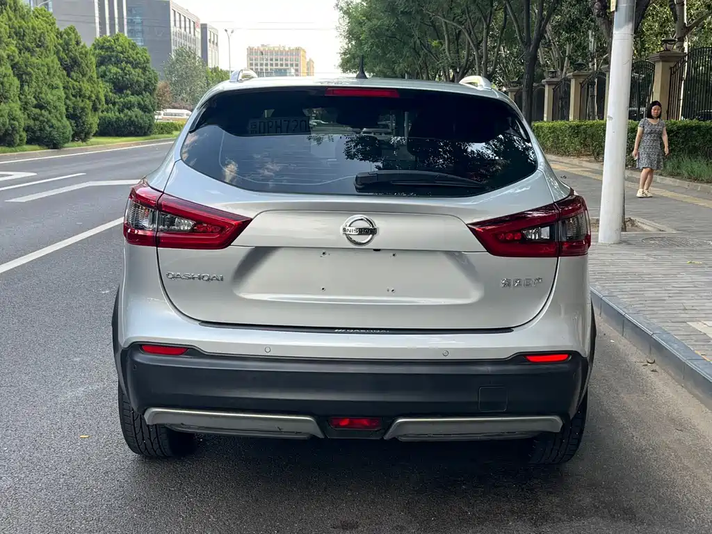 Nissan Qashqai — миниатюра 19