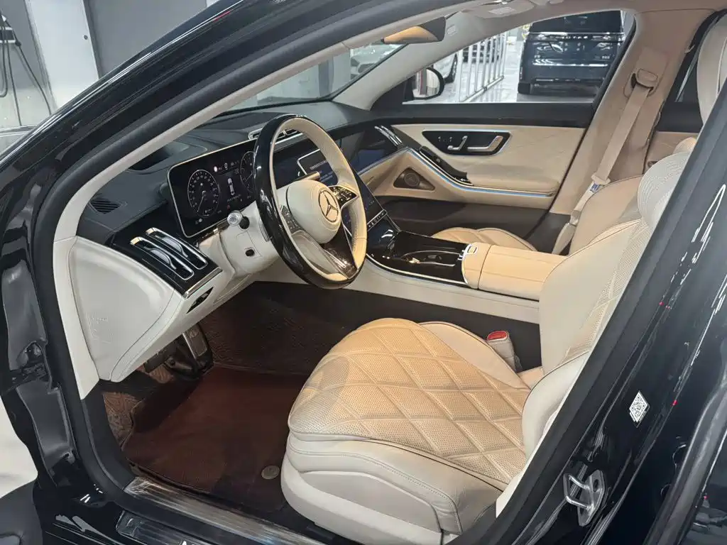 Mercedes-Benz S-Class — миниатюра 6