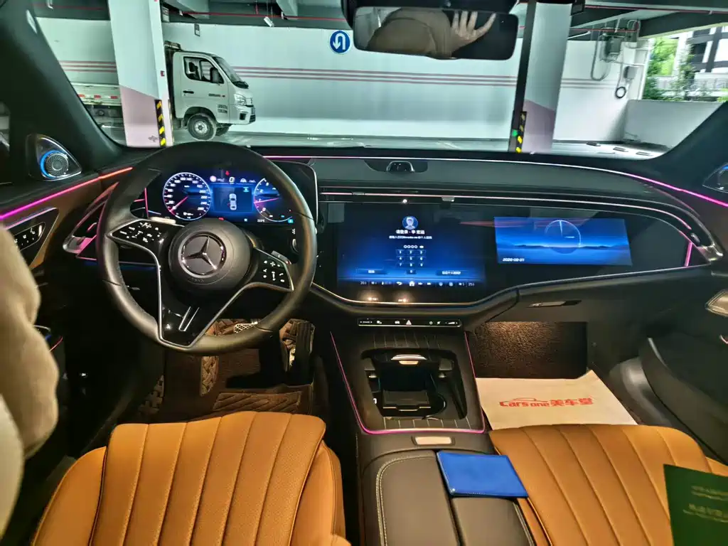 Mercedes-Benz E-Class — миниатюра 5