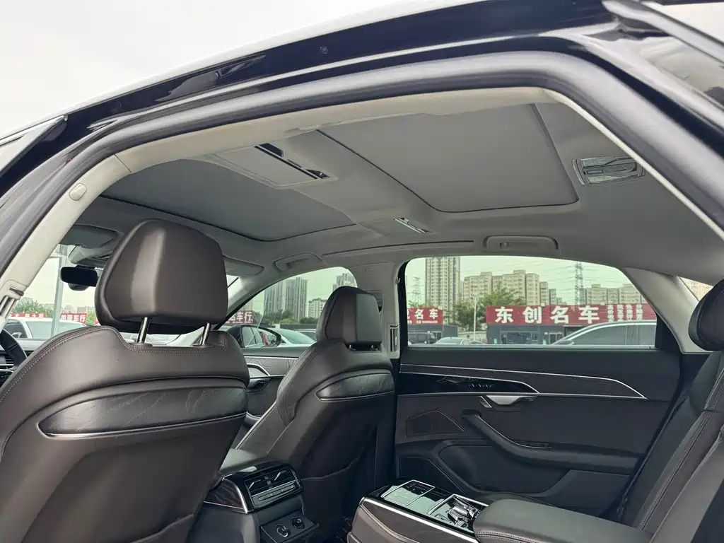 Audi A8 — миниатюра 13