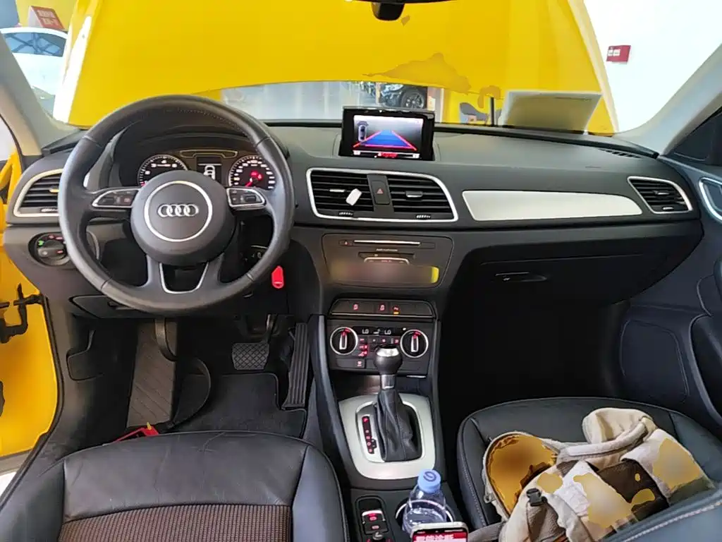 Audi Q3 — миниатюра 10