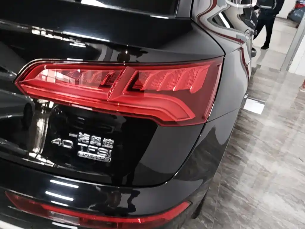 Audi Q5L — миниатюра 8