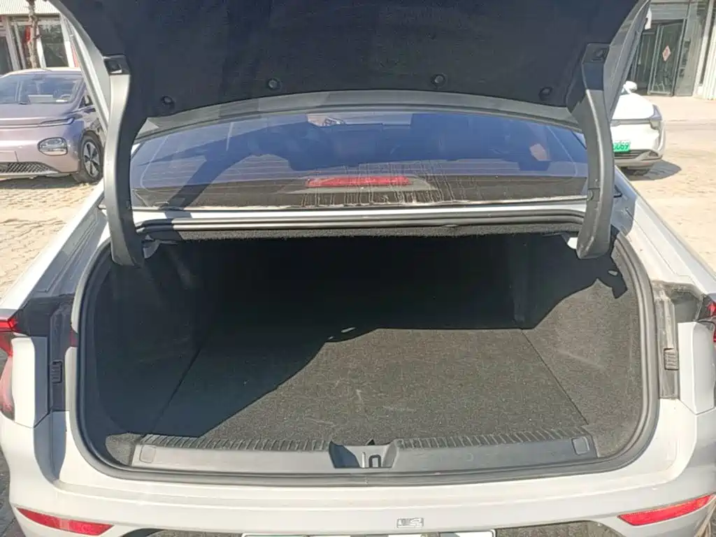 Wuling Xingguang — миниатюра 19