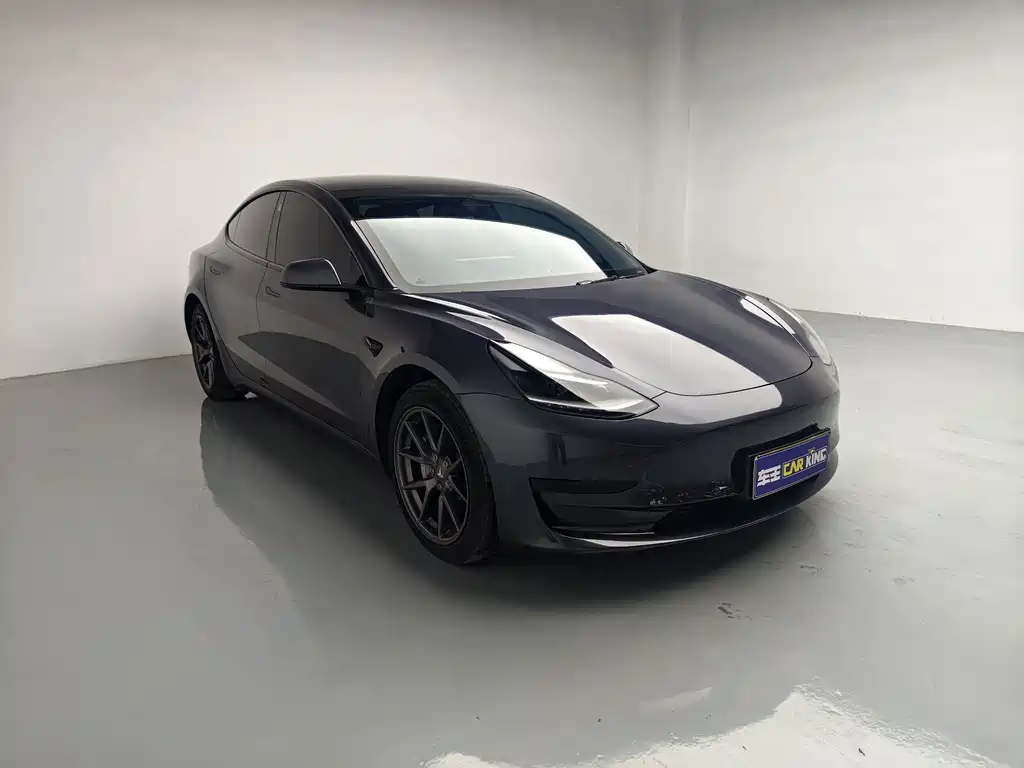 Tesla Model 3 — фотографии объявления, Фото 3