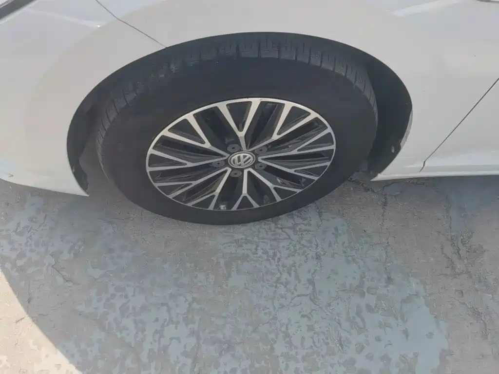 Volkswagen Sagitar — миниатюра 23