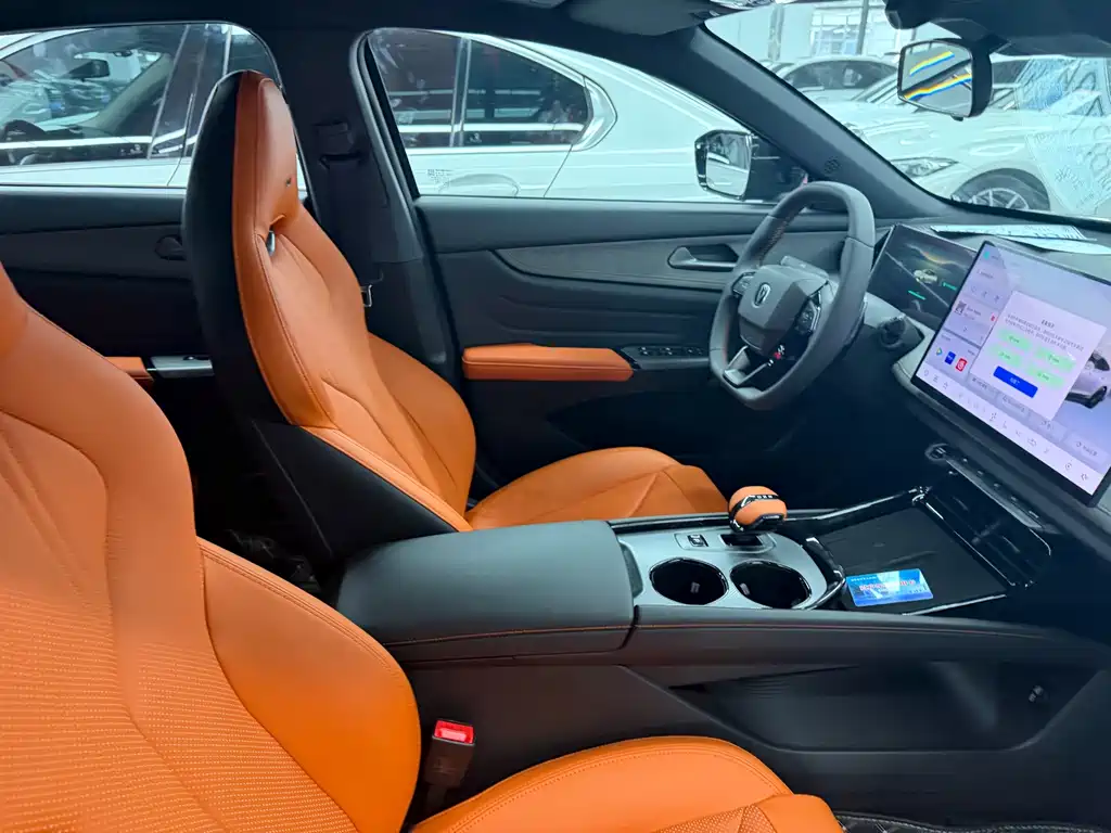 Changan UNI-V — миниатюра 10
