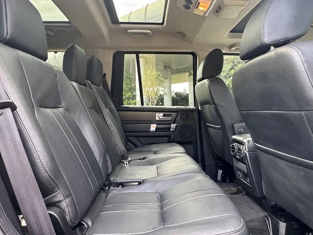 Land Rover Discovery — миниатюра 21