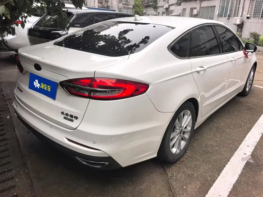 Ford Mondeo — миниатюра 3