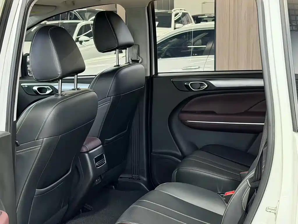 GAC Motor Trumpchi M6 — миниатюра 8