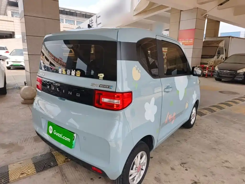 Wuling MINIEV — миниатюра 7