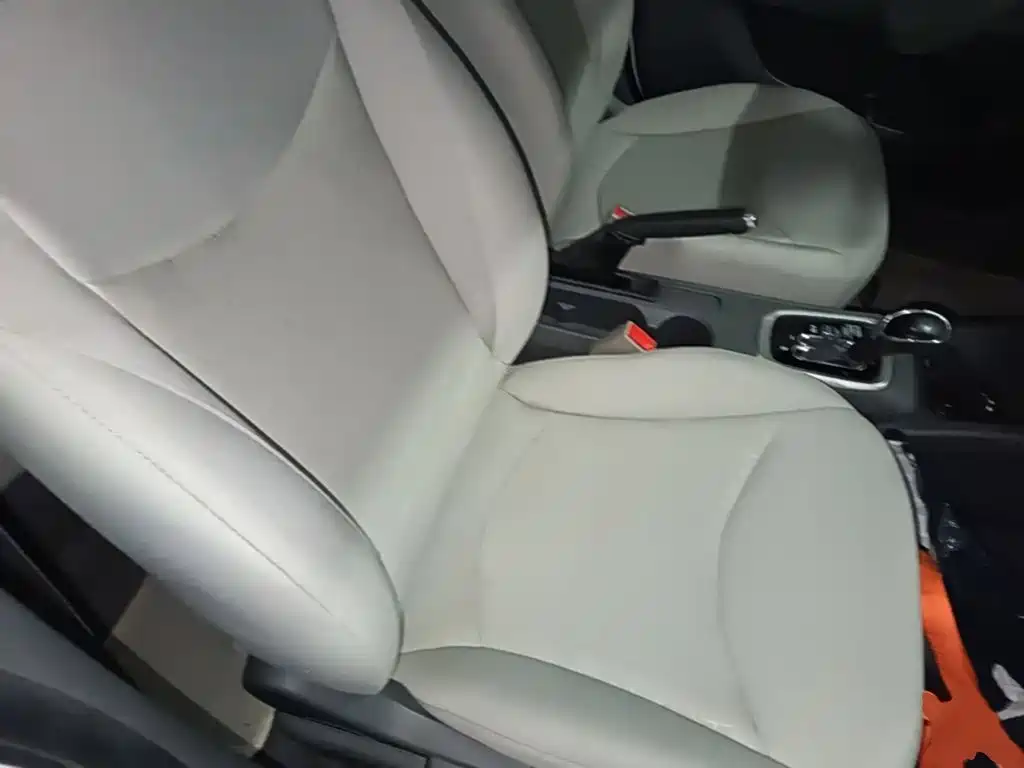 Chevrolet Sail — миниатюра 25