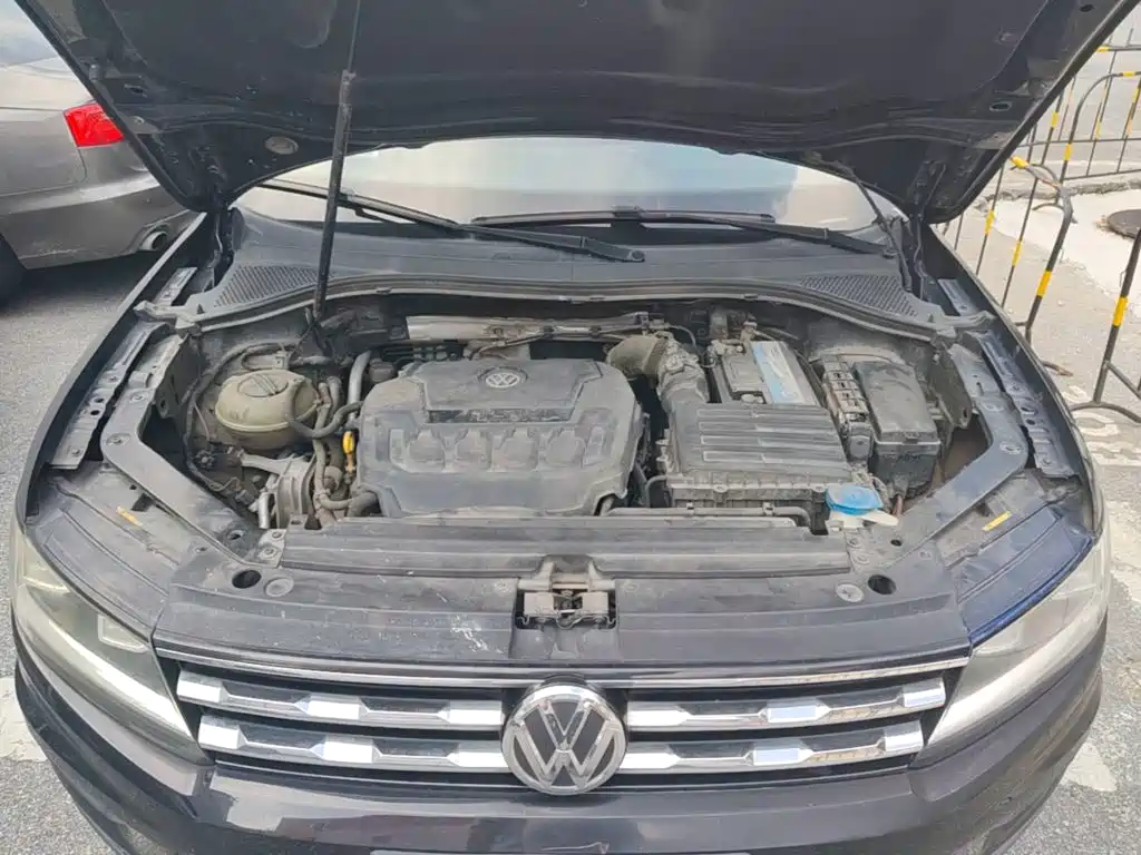 Volkswagen Tiguan L — миниатюра 25