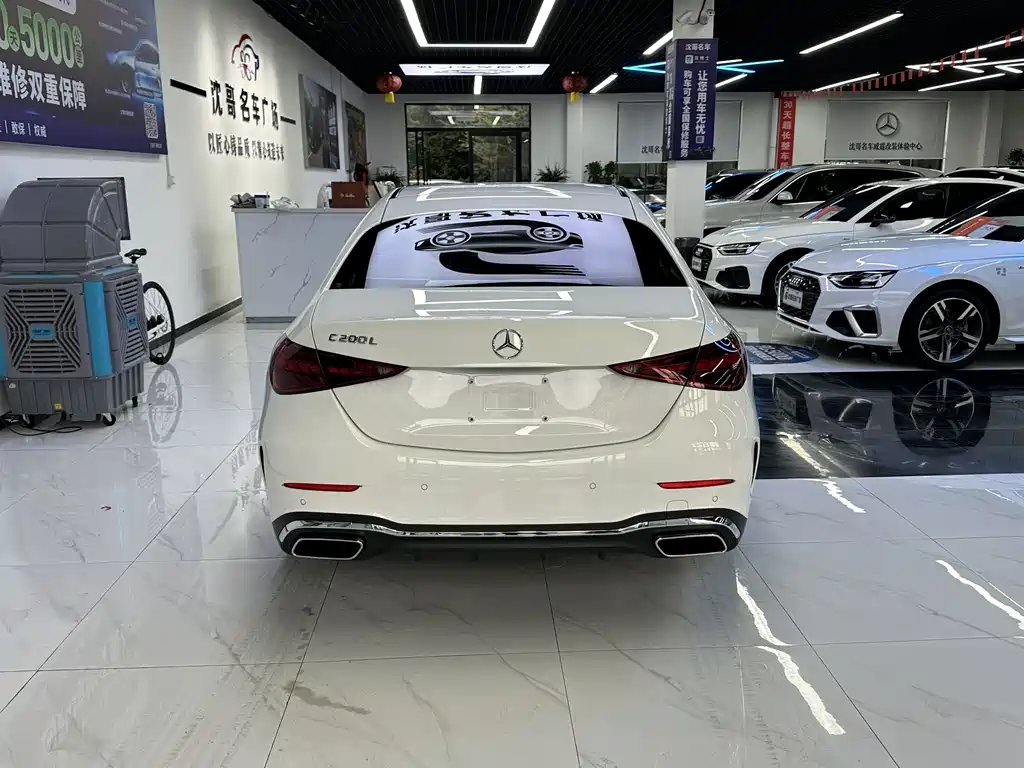 Mercedes-Benz C-Class — миниатюра 8