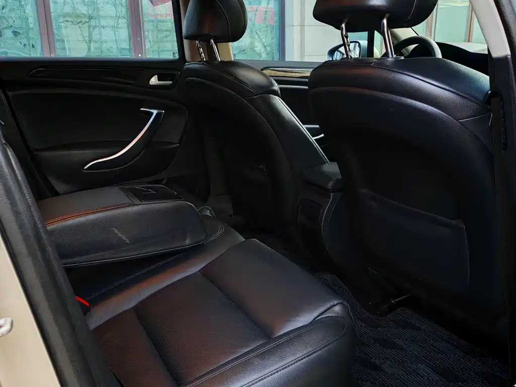 Citroen C5 — миниатюра 9