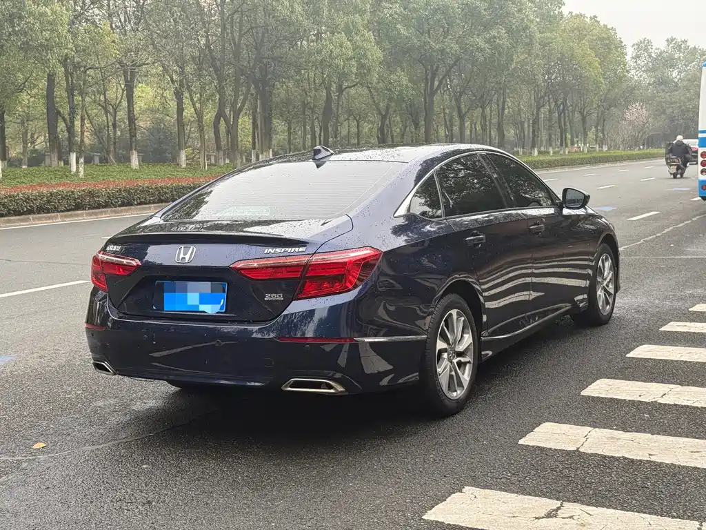 Honda Inspire — миниатюра 7