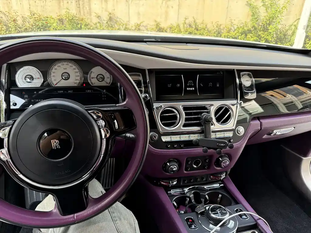 Rolls-Royce Wraith — миниатюра 19
