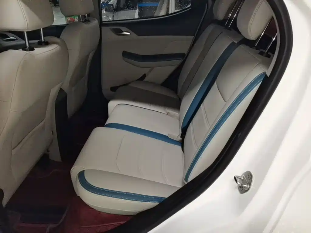 BYD Yuan Pro — миниатюра 17