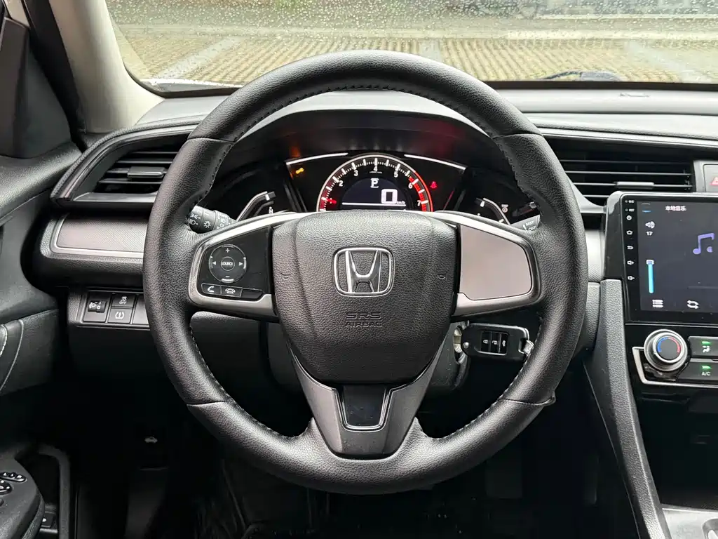 Honda Civic — миниатюра 13
