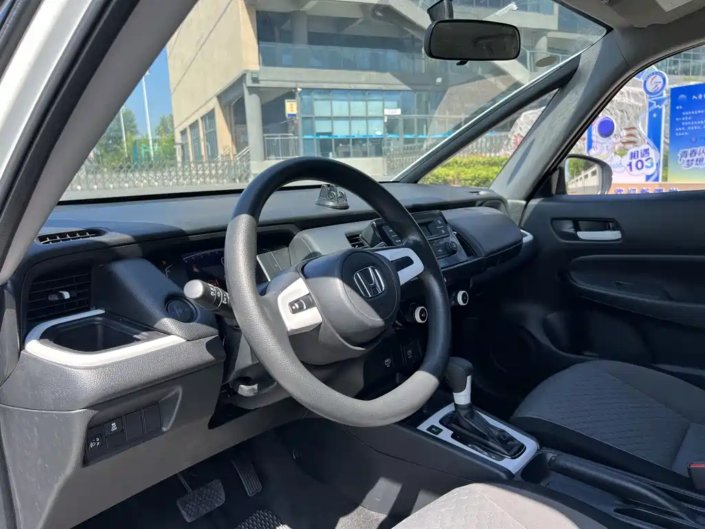 Honda Fit — миниатюра 11