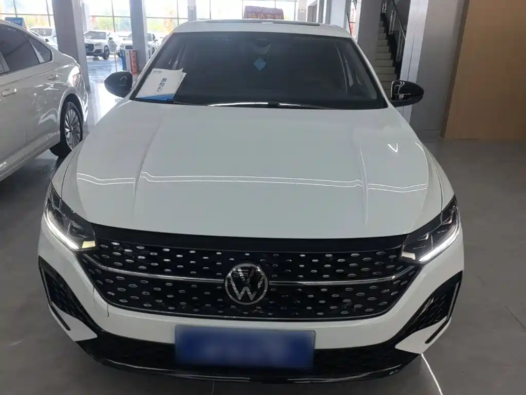 Volkswagen Lavida — миниатюра 3