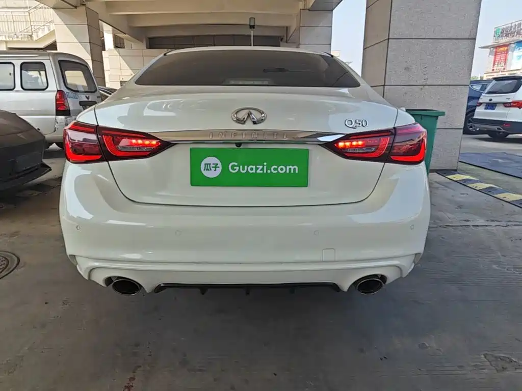 Infiniti Q50L — миниатюра 6