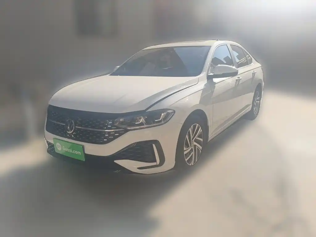 Volkswagen Lavida — миниатюра 2
