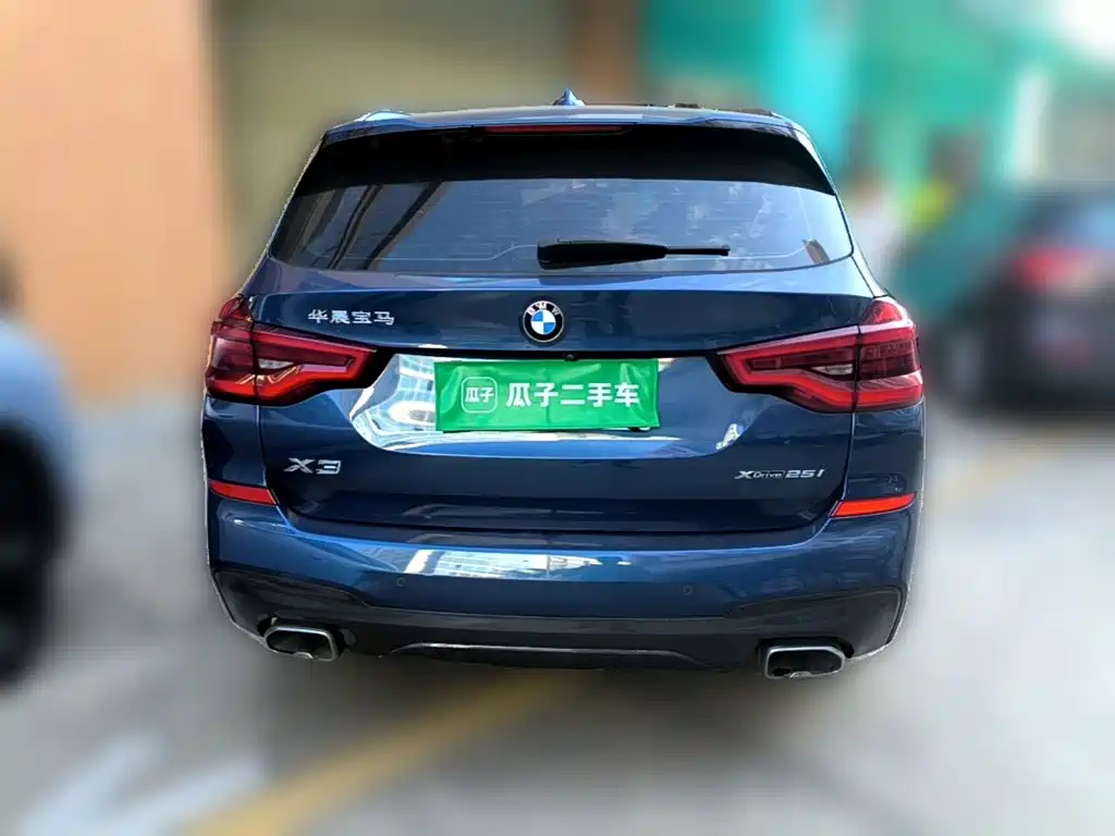 BMW X3 — миниатюра 3