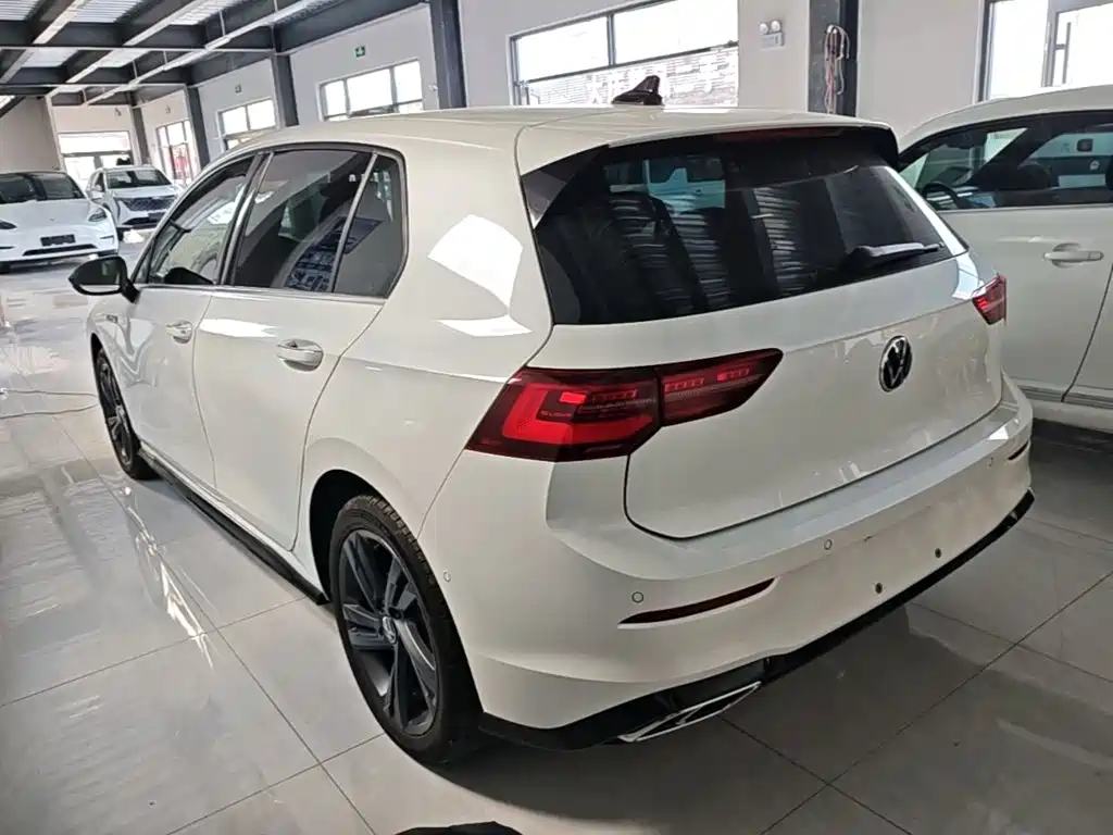 Volkswagen Golf — миниатюра 5