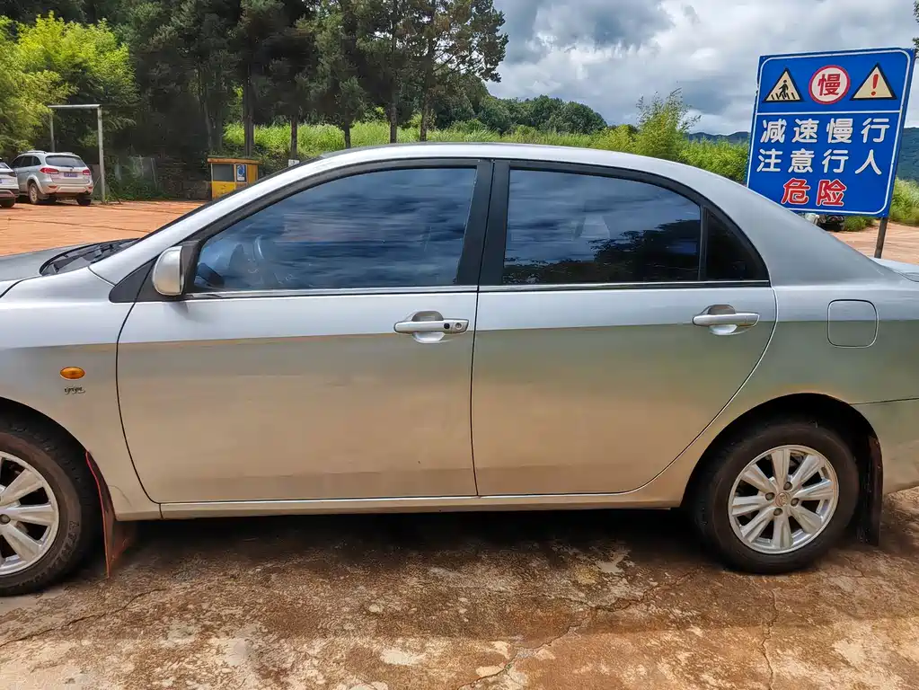 BYD L3 — миниатюра 10