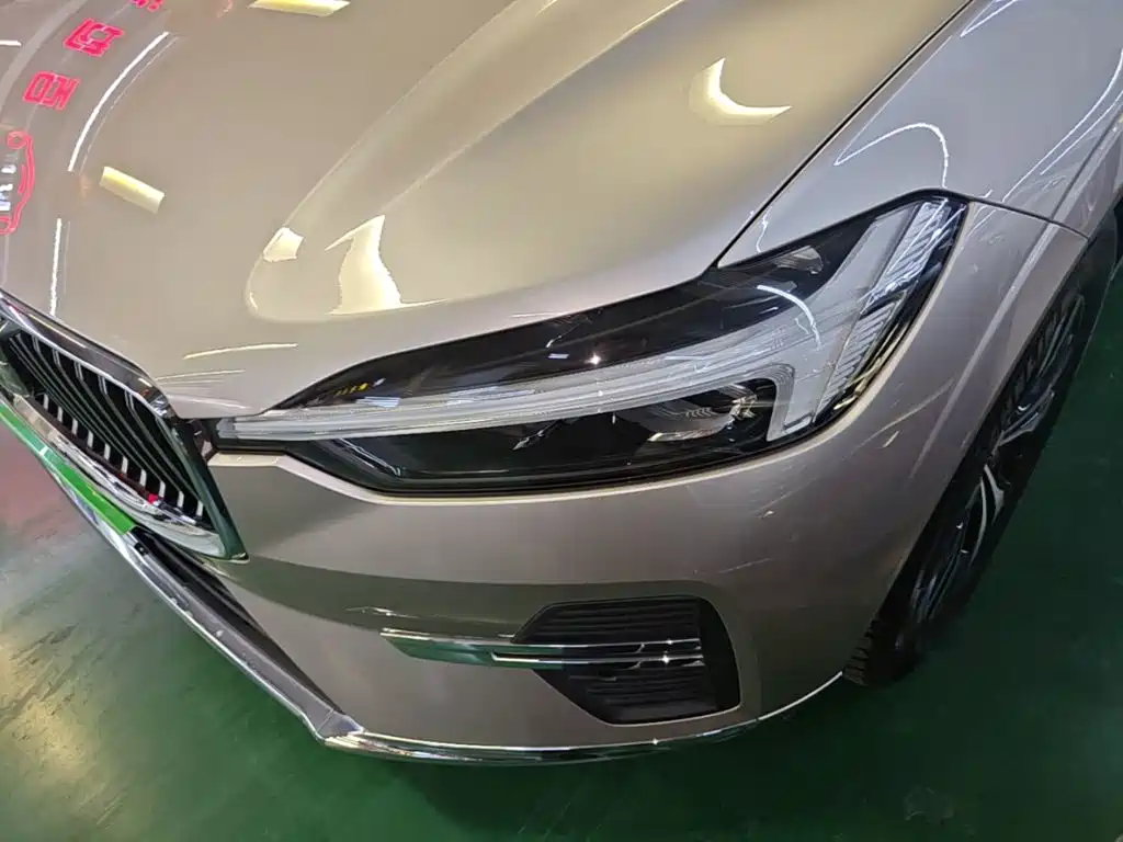 Volvo XC60 — миниатюра 24