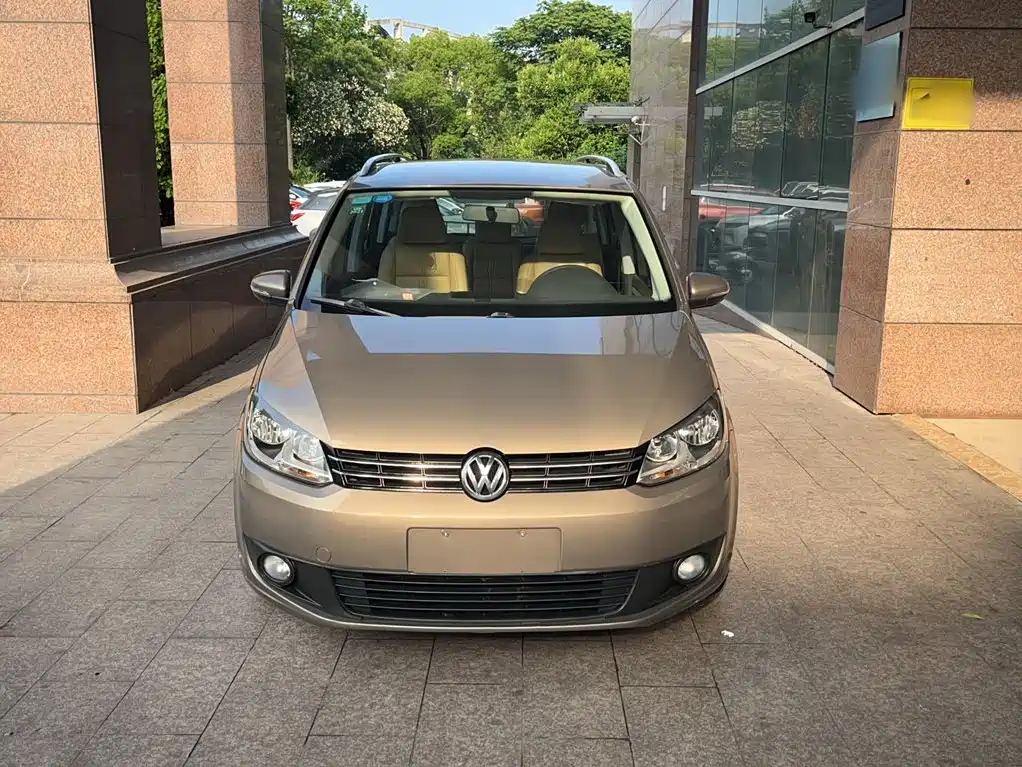 Volkswagen Touran — миниатюра 10