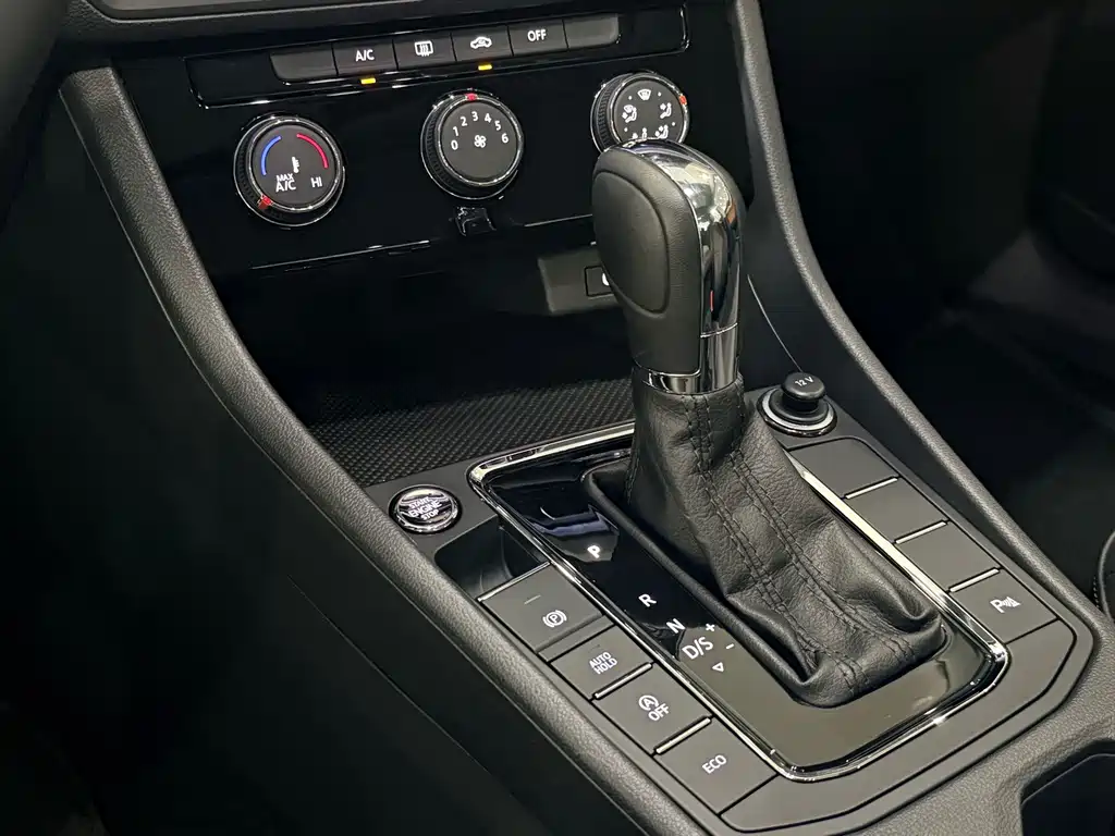 Volkswagen Bora — миниатюра 10