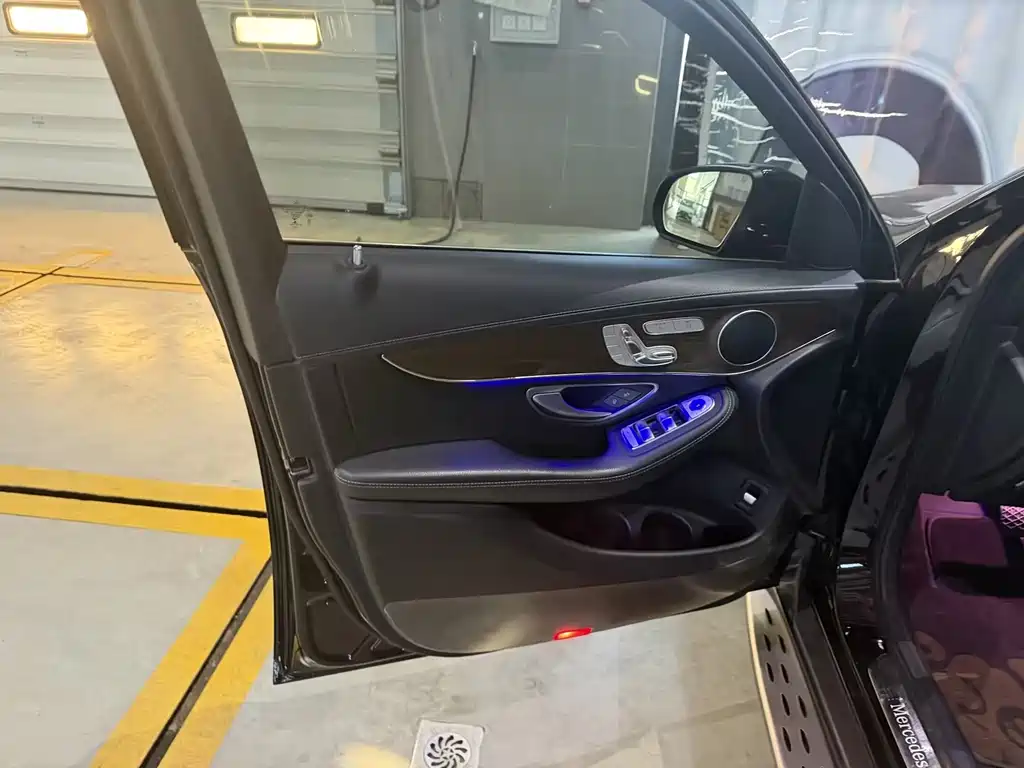 Mercedes-Benz GLC — миниатюра 8
