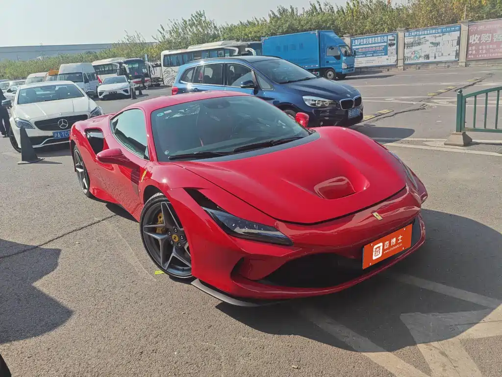 Ferrari F8 — миниатюра 3