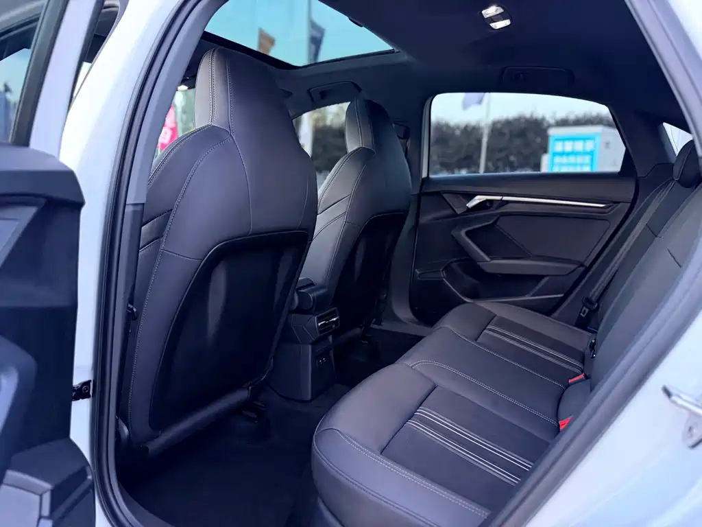 Audi A3 — миниатюра 8