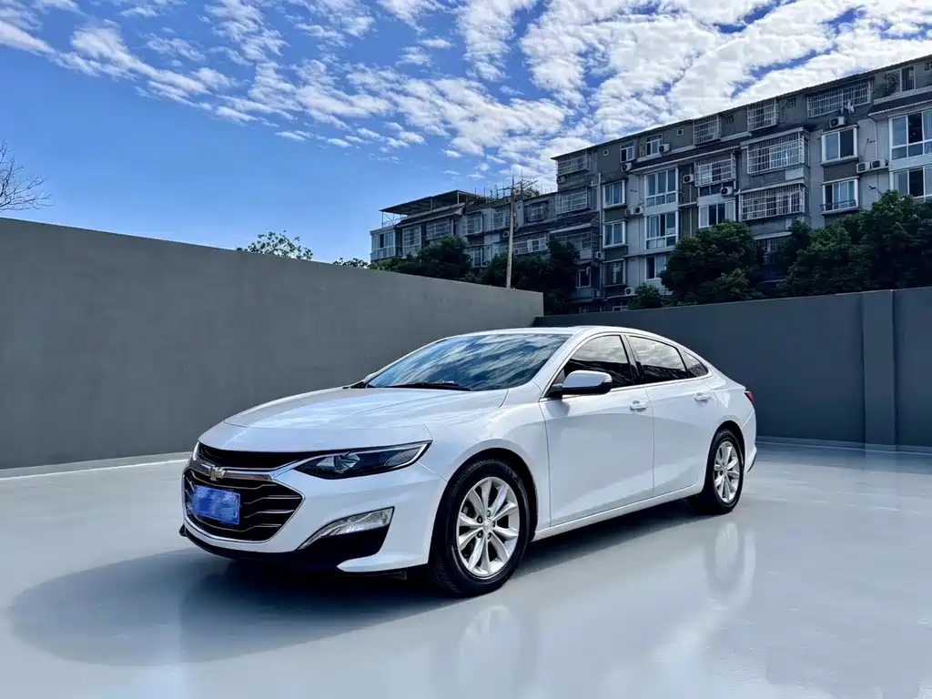 Chevrolet Malibu XL
