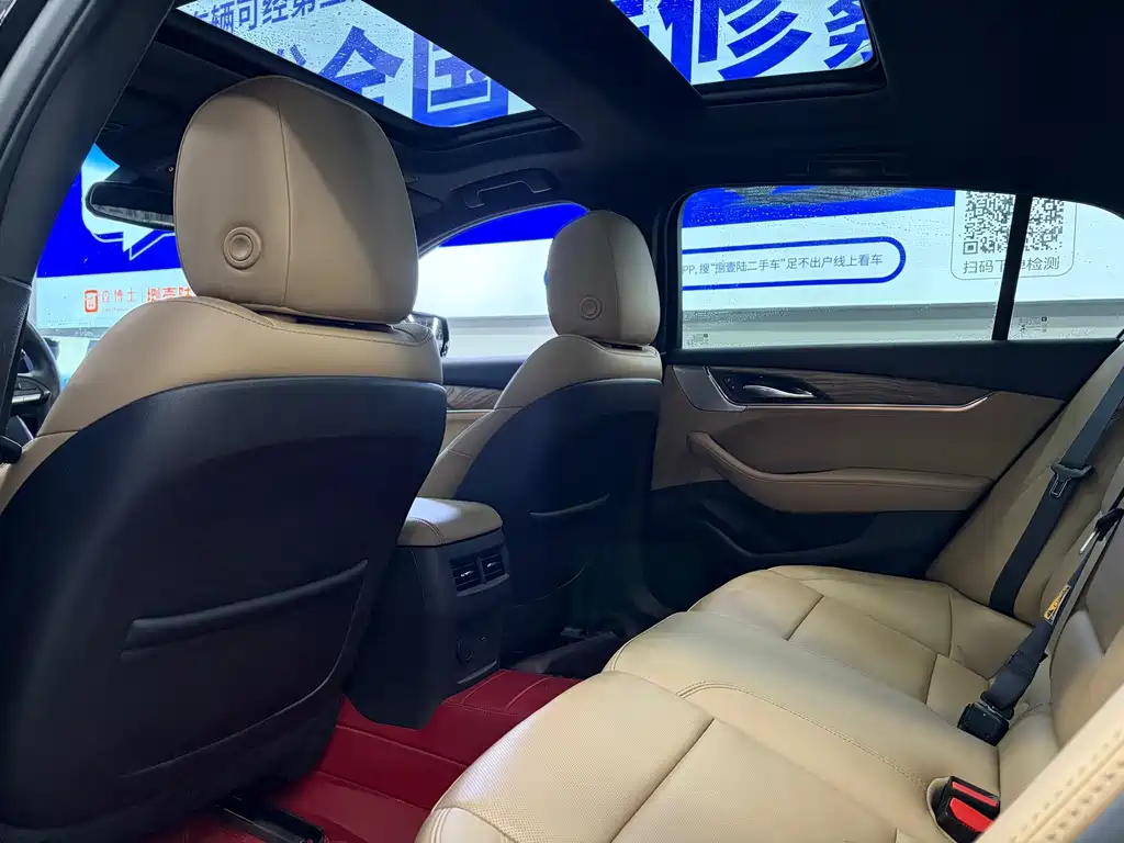 Cadillac CT5 — миниатюра 7