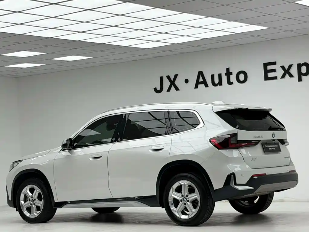 BMW X1 — миниатюра 7