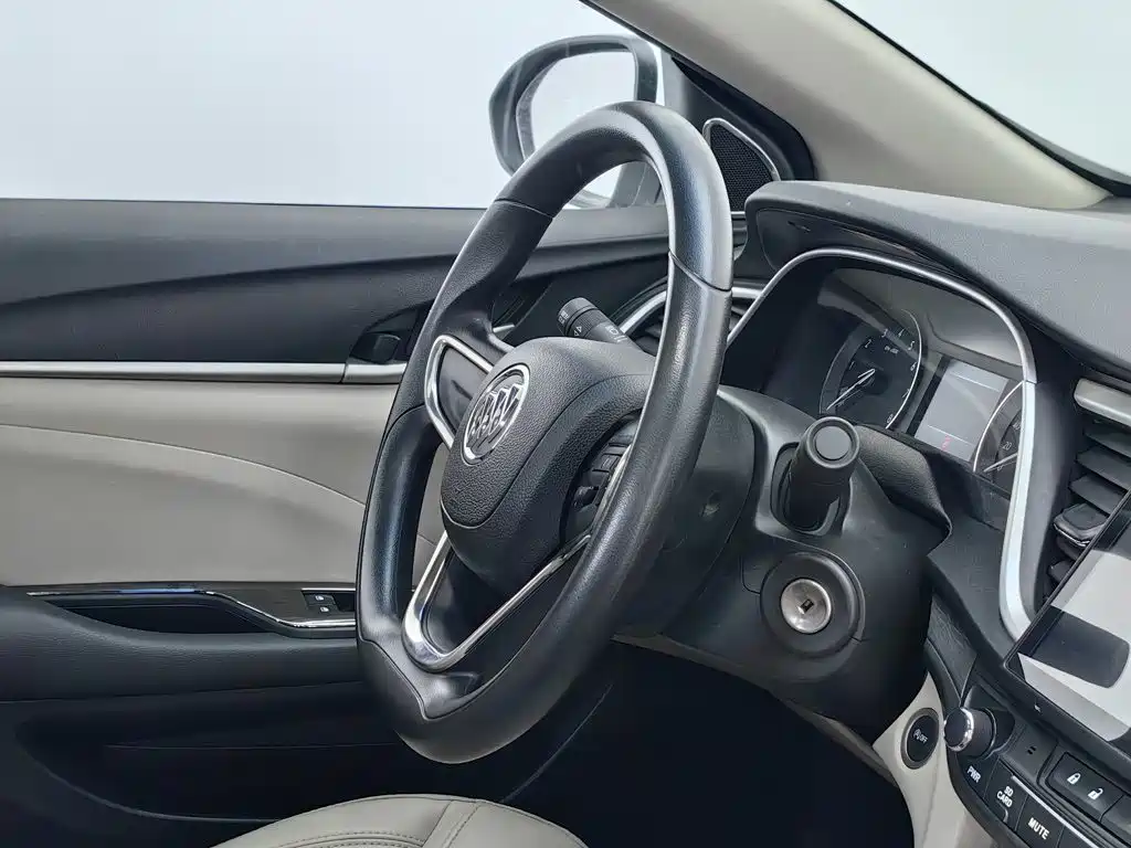 Buick Excelle — миниатюра 22