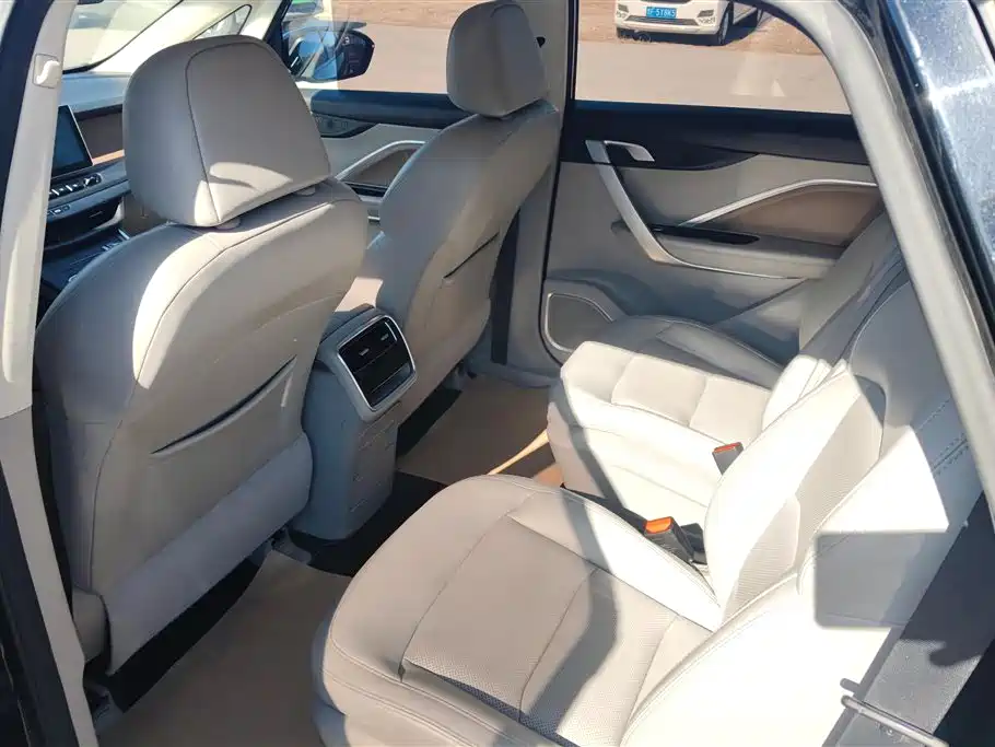 GEELY AUTOMOBILE JIAJIE