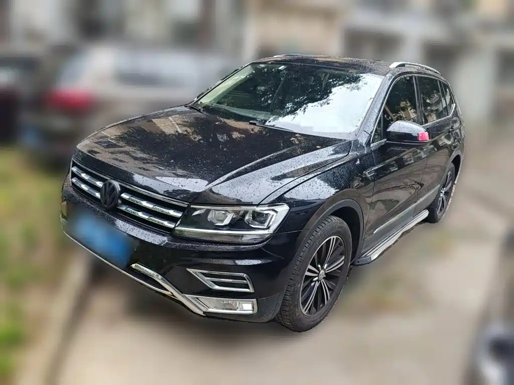 Volkswagen Tiguan L — миниатюра 2