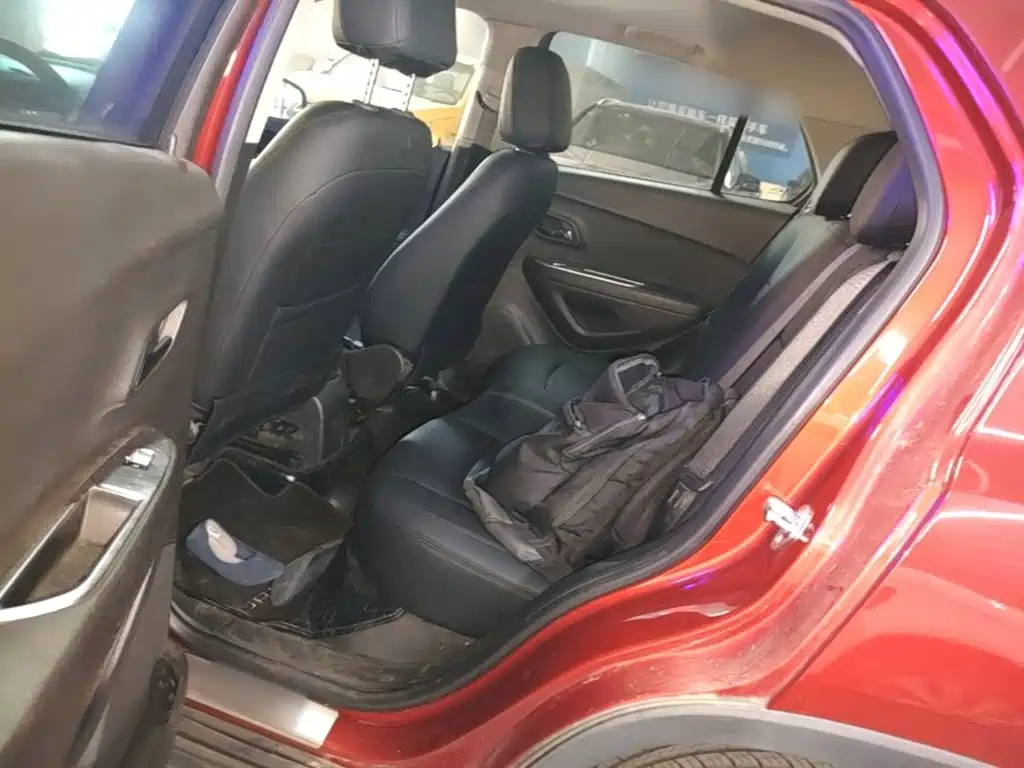 Chevrolet Trax — миниатюра 17