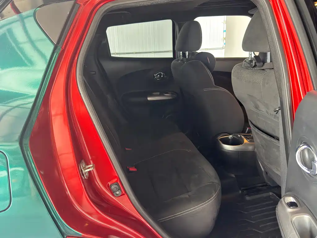 Infiniti ESQ — миниатюра 11
