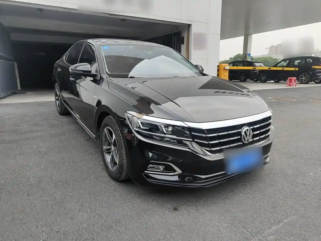 Volkswagen Passat — миниатюра 4