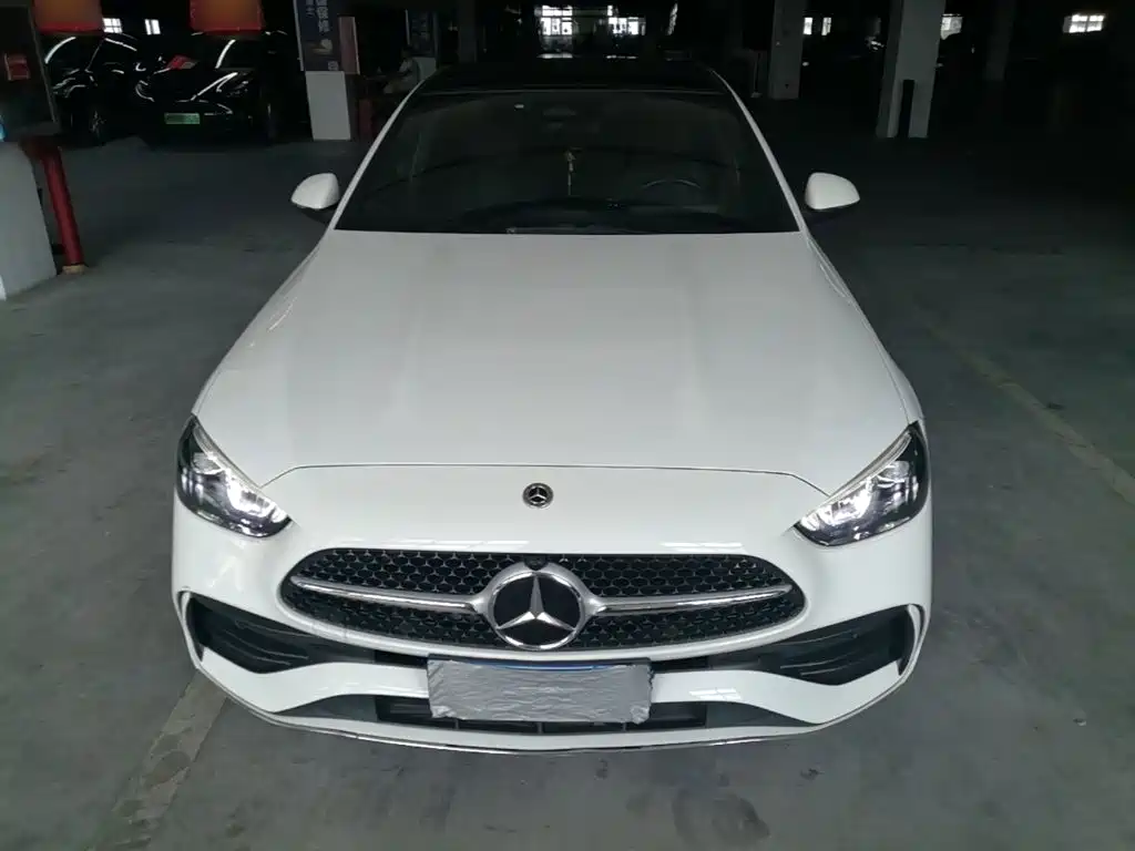 Mercedes-Benz C-Class — миниатюра 3