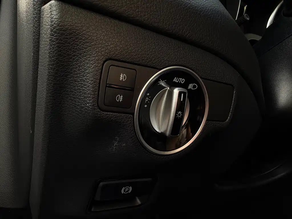 Mercedes-Benz GLA — миниатюра 9