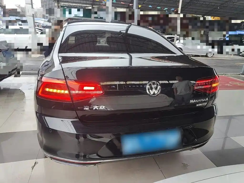 Volkswagen Magotan — миниатюра 6