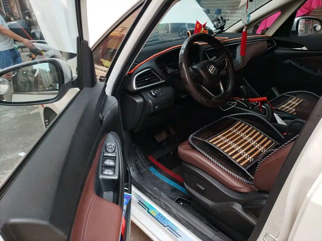 Buick GL6 — миниатюра 17