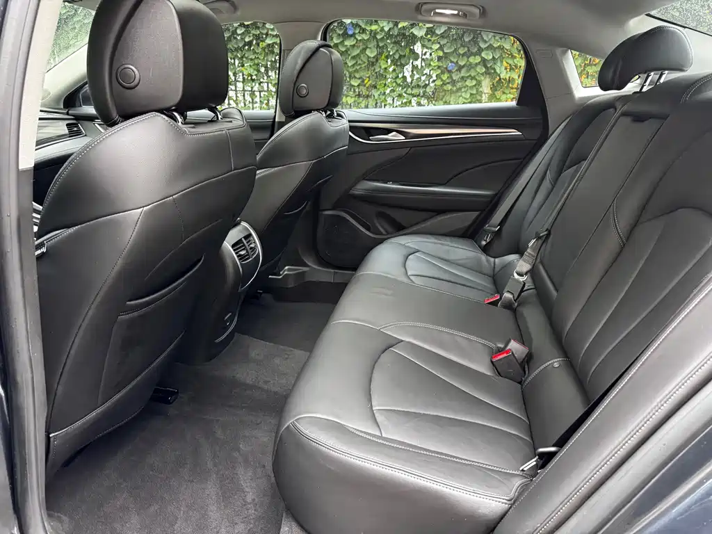 Buick LaCrosse — миниатюра 15